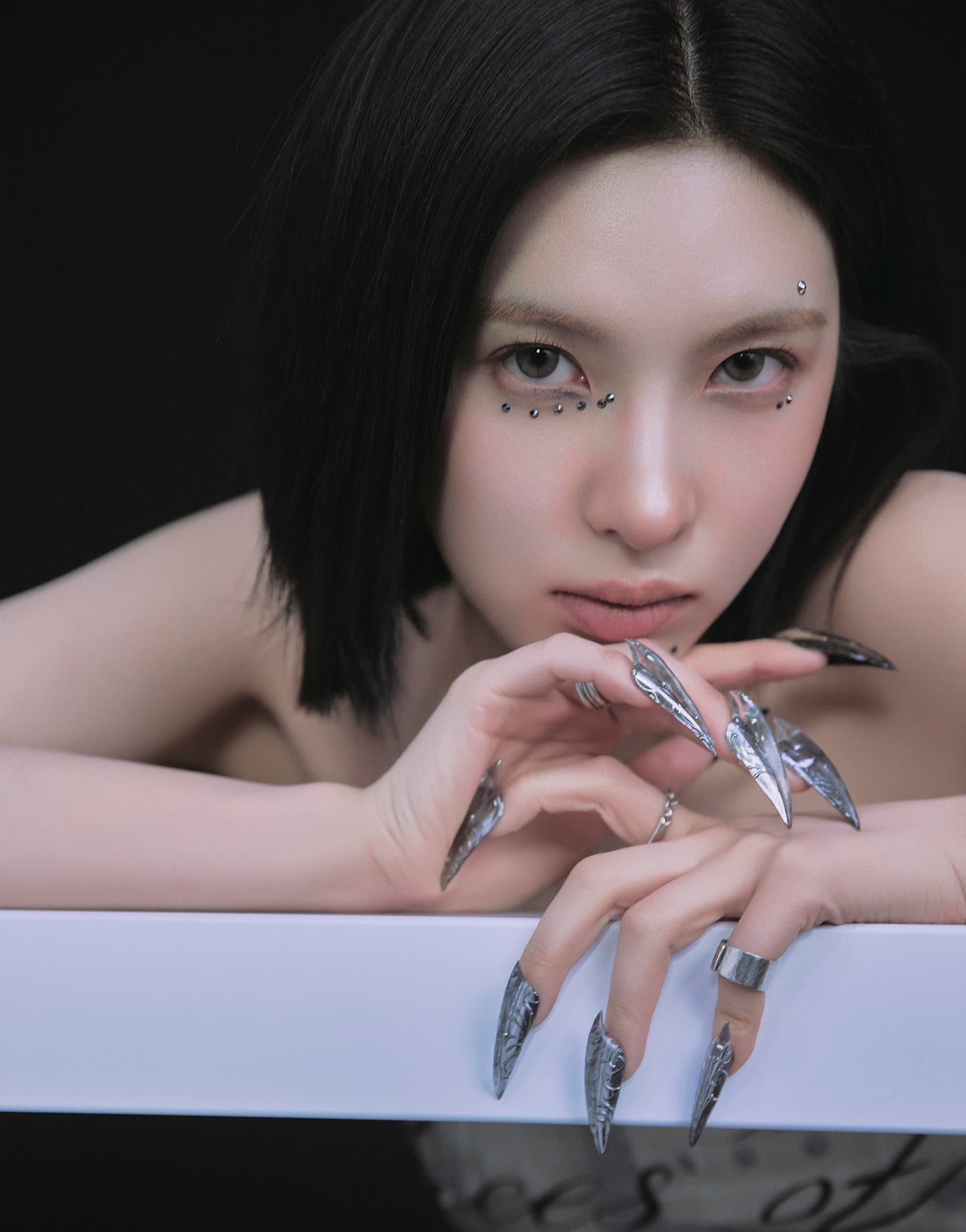 BAE (배이) official profile