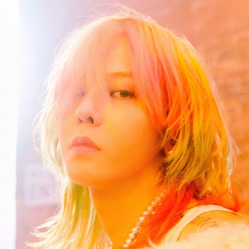G-DRAGON (지드래곤)