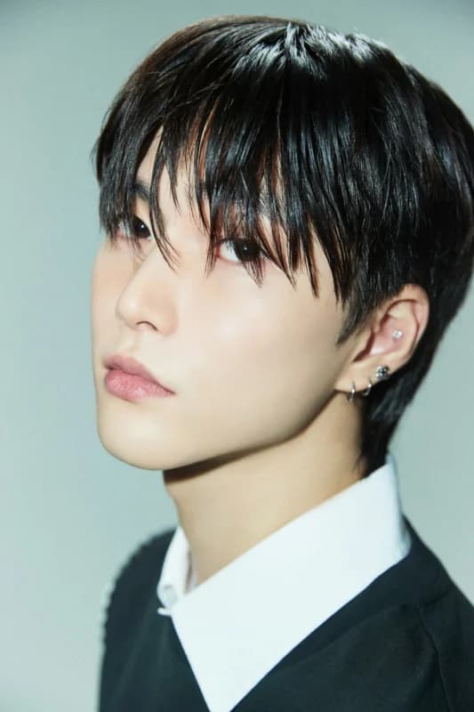 SEUNGHAN profile
