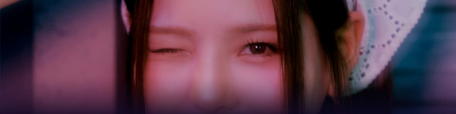NiziU × WithU